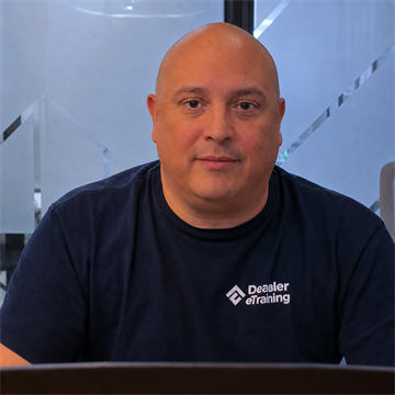 Guillermo, Fundador de Excélsior Academy
